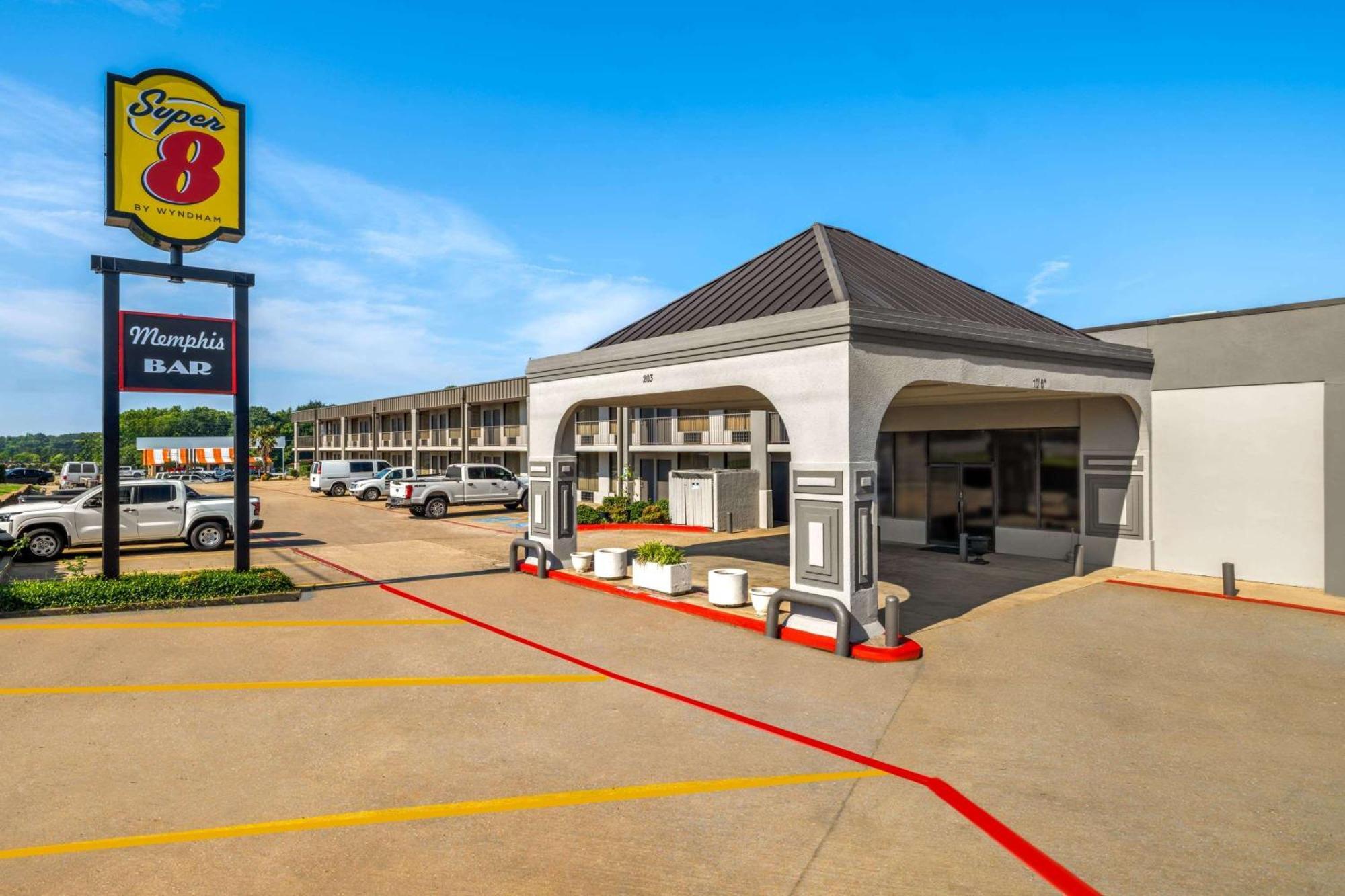 Super 8 By Wyndham Longview/North Motel Eksteriør billede